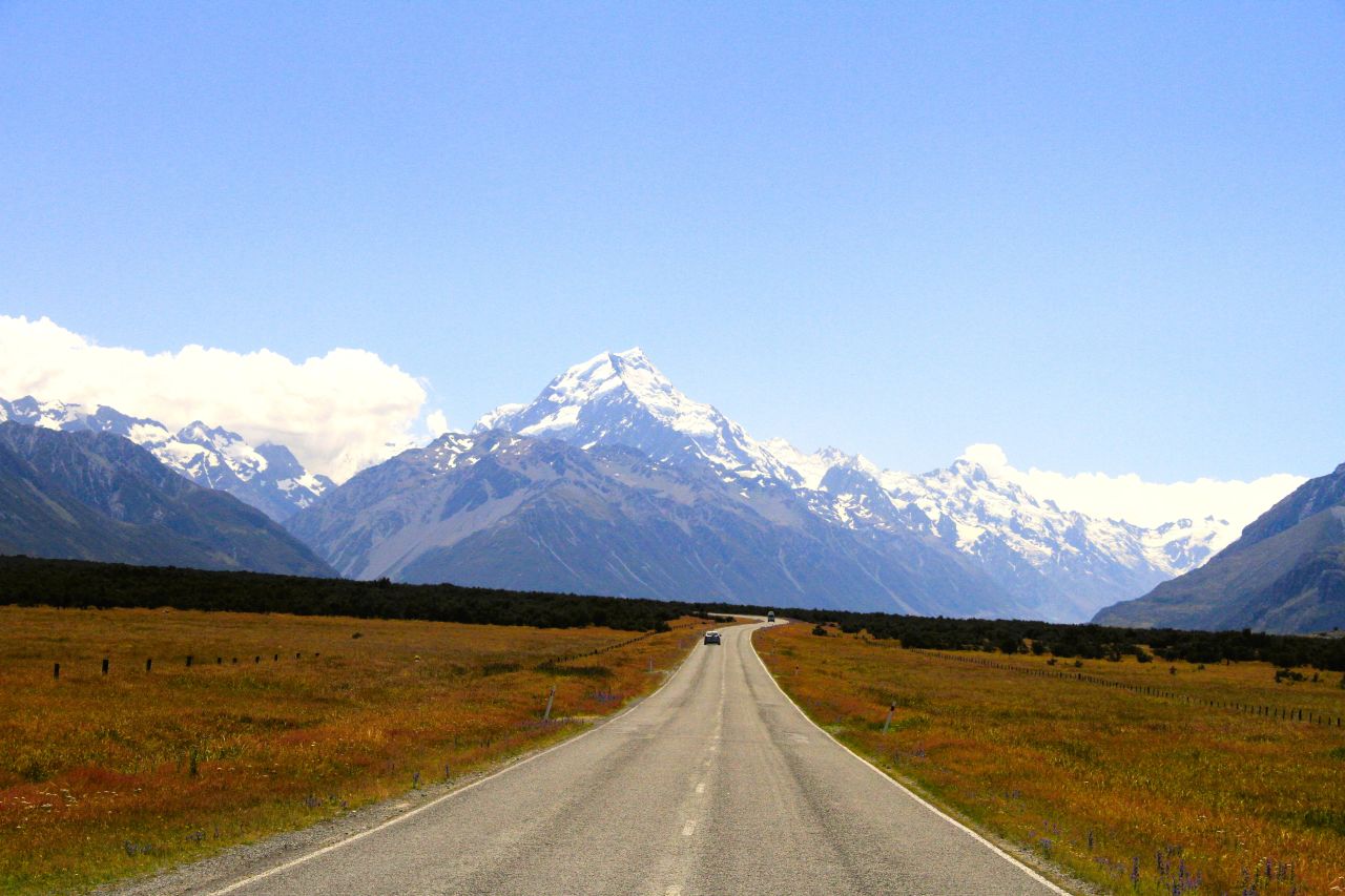 What to prepare before traveling to New Zealand – essential travel checklist and tips